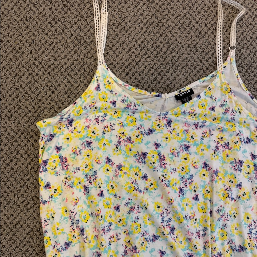 Torrid floral tank top